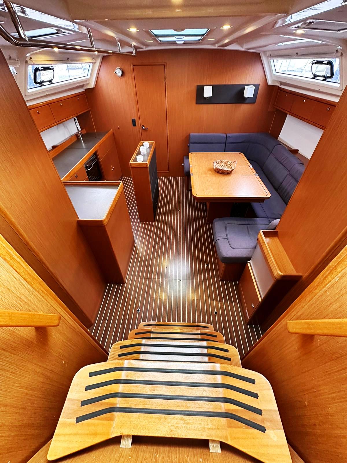 Salon yacht — cadru pentru ședințe foto